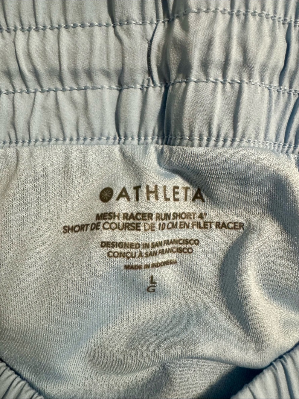 Athleta Mesh Racer Run Mid Rise 4" Short - Picture 3 of 3